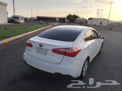 كيا سيراتو 2015 0