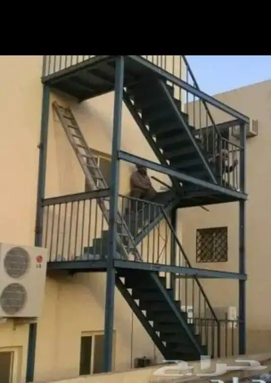 حداد مظلات وسواتر وجميع اعمال الحداده سندوتش بنل 6