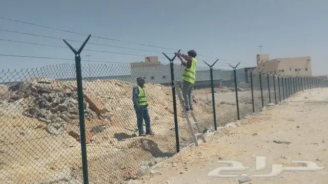 تركيب شبوك مزارع شبك دواجن شبوك ارضيات حاجز ارضيه 2