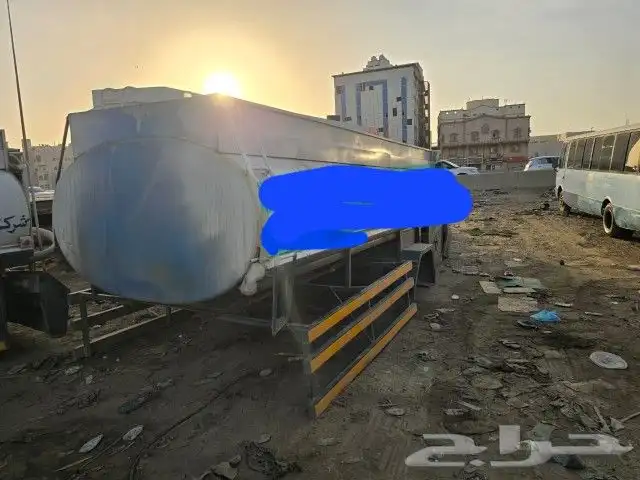 تانكي عايدي مستخدم نظيف جدا 11 طن 0