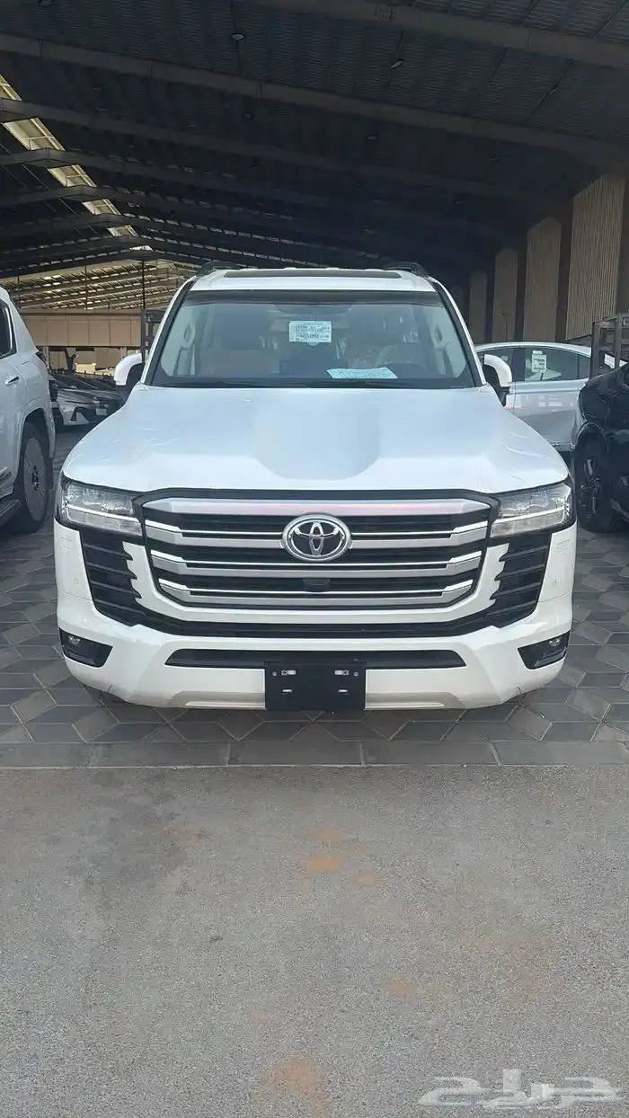 لاند كروزر 2024 GXR سعودي L2 بطاقه جمركية 0