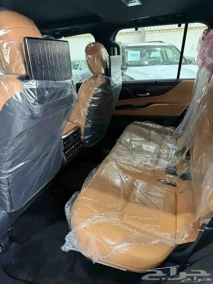 لكزس 2025-LX- BB-600 - بريمي ممشي 200 كم 13