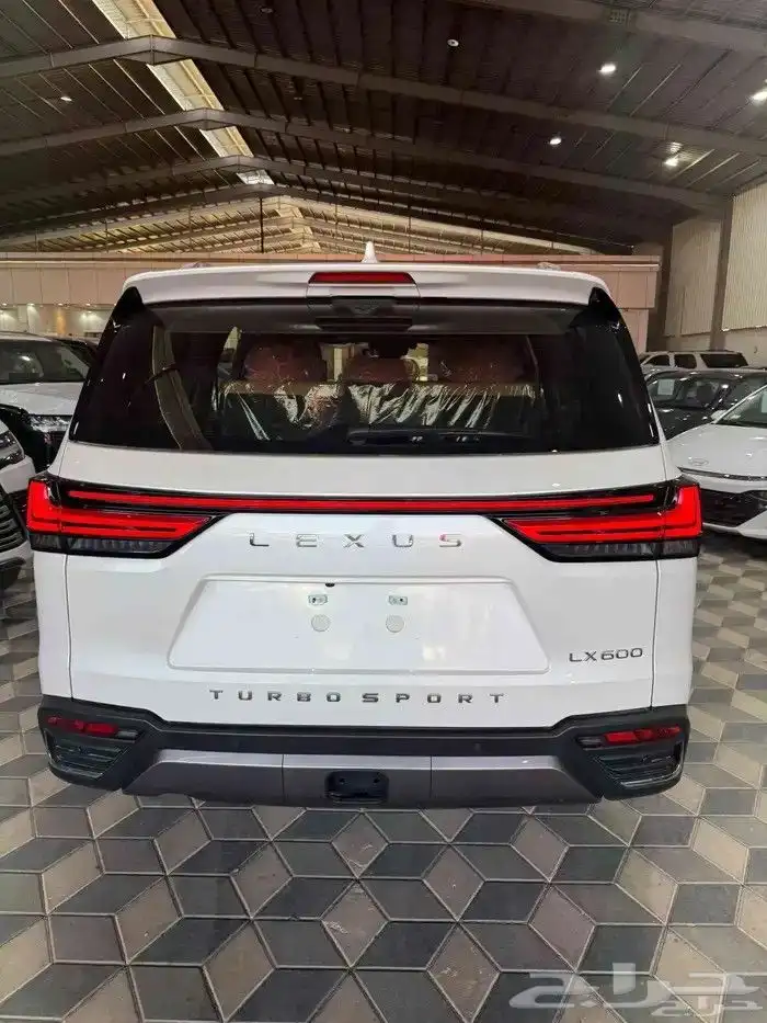 لكزس 2025-LX- BB-600 - بريمي ممشي 200 كم 7