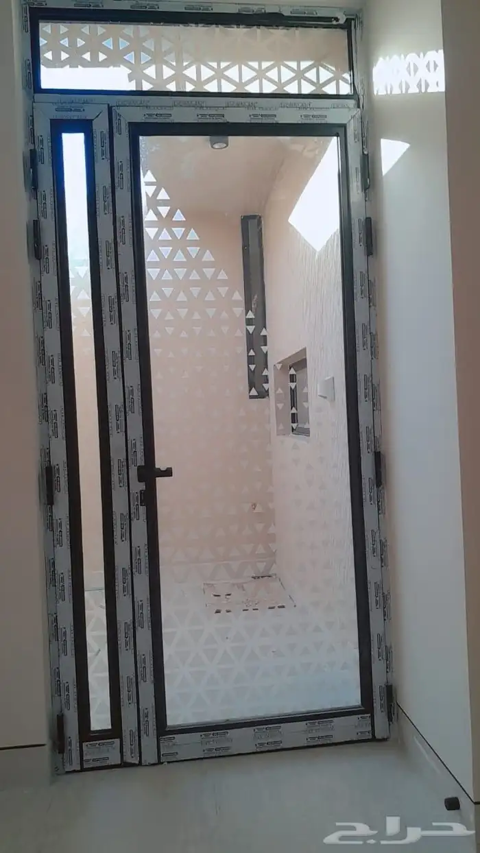 ابواب المنيوم شبابيك المنيوم واجهات المنيوم باب المنيوم شباك 8