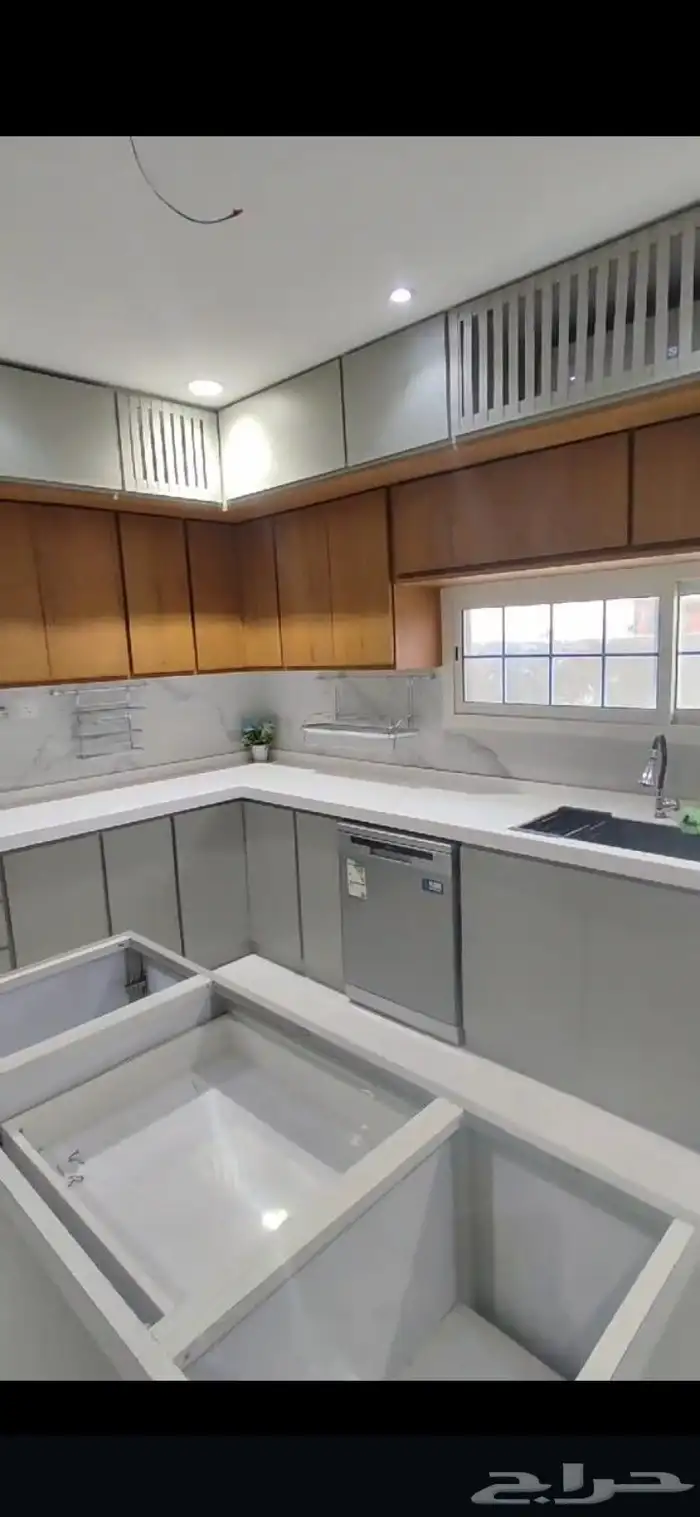 مطابخ مودرن تفصيل صاج الماني مفصلات هيدرولك ايطالي 3