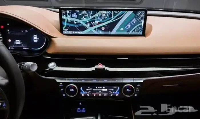 جنسس جي 80 GENESIS G80 2024 13