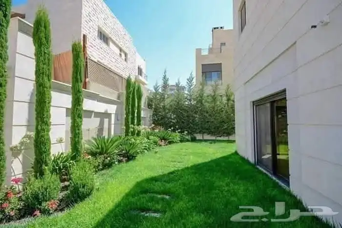 م ابو احمد تنسيق حدائق وتركيب جميع انواع الثيل الصناعى والطب 1