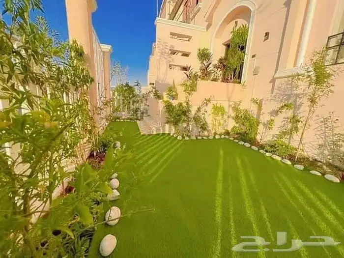 م ابو احمد تنسيق حدائق وتركيب جميع انواع الثيل الصناعى والطب 0