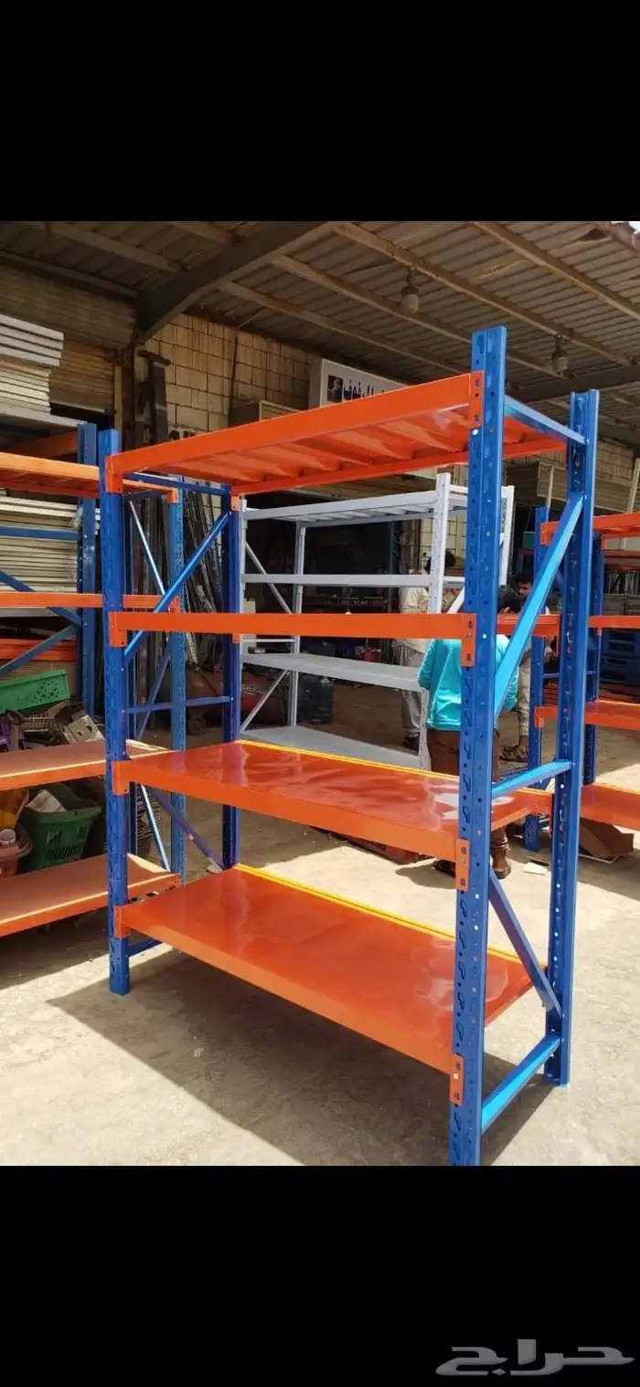 يوجد لدينا جميع انواع الرفوف المستودع ومستلزماتها 3