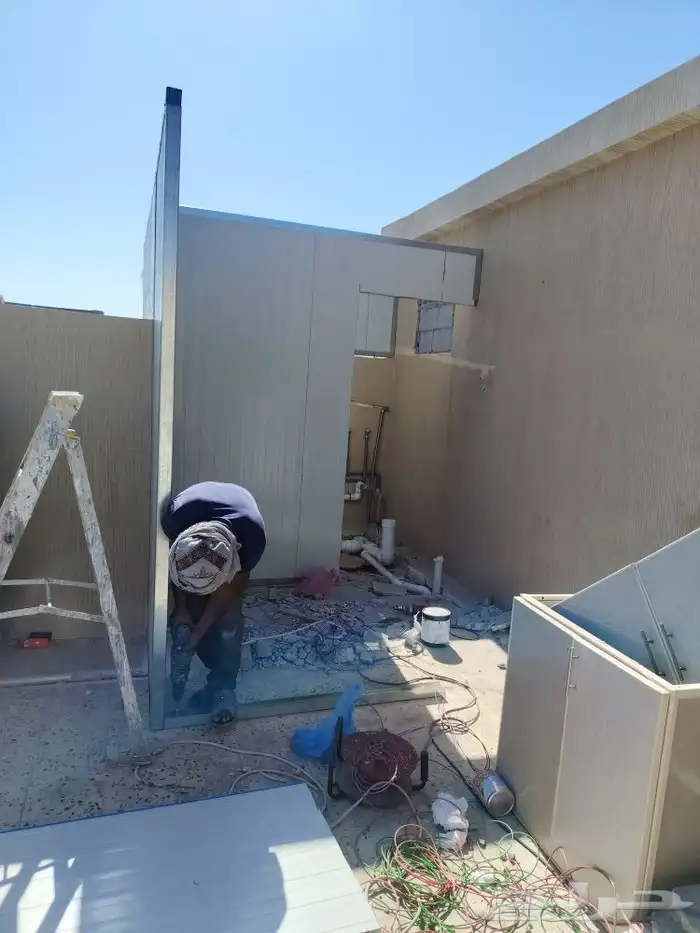بنل 8