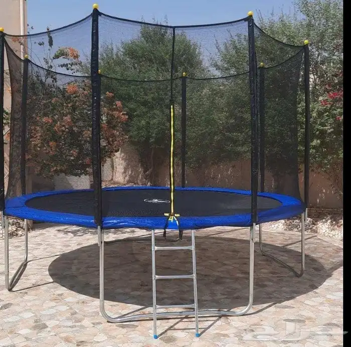في مرجيحه دواره ذلك مطاطه انجيلا 13