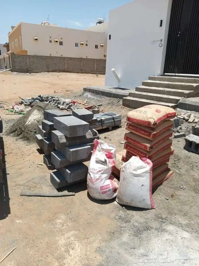 بطحاءأسمنت طوب عتب خرسانه قلاب دينة طرطشة رصيف بندورة معلم ب 9