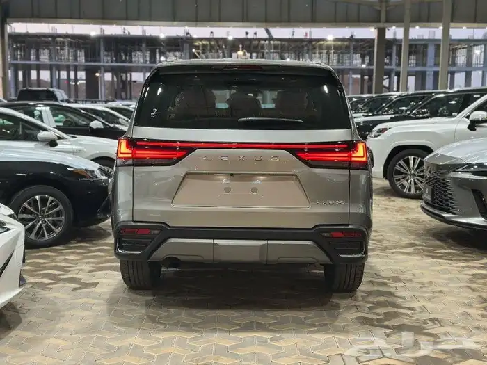 لكزس سعودي LX 600 2025 متوفر عدة الوان 13