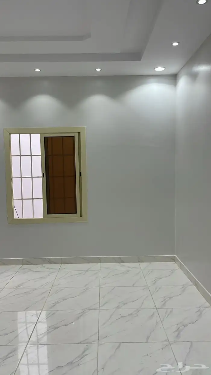 شقة للإيجار في الحمدانية حي الصالحيه 2 0