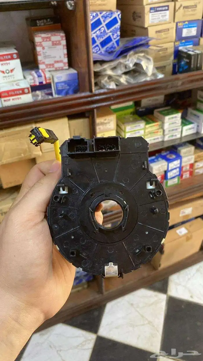 جدة حي الجوهر .. لبيع قطع غيار سيارات تايوتاء هونداي وهوندا 2