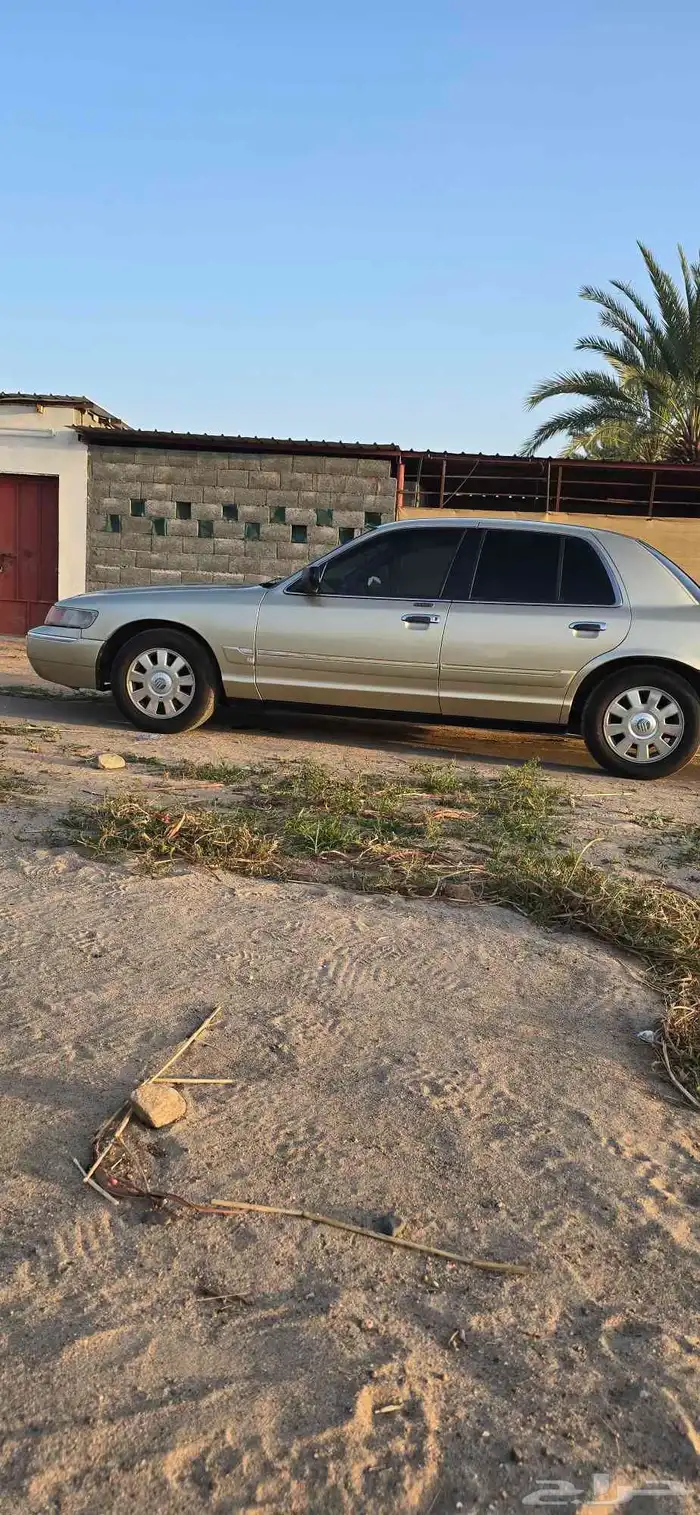 فورد ماركيز نظيييف جدا على الشرط 3