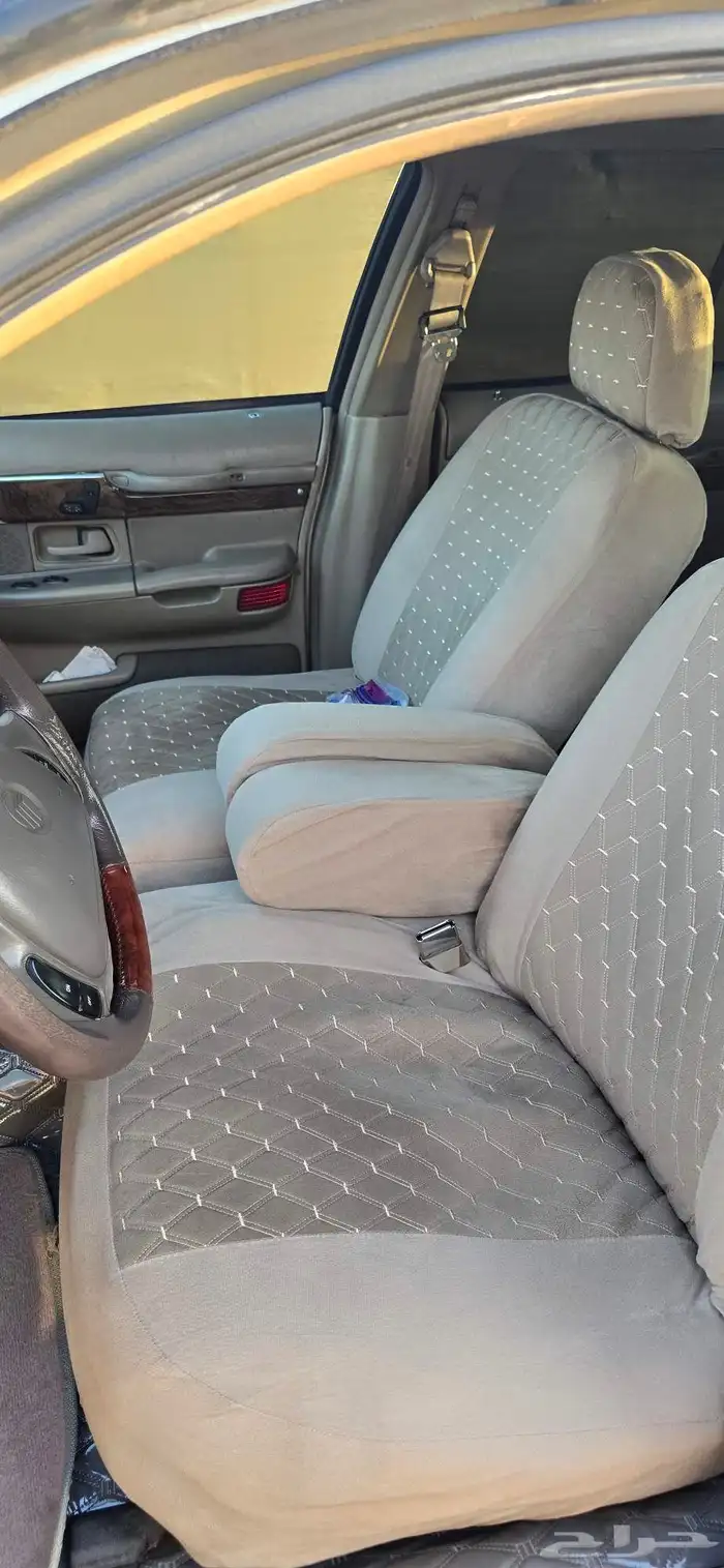 فورد ماركيز نظيييف جدا على الشرط 8