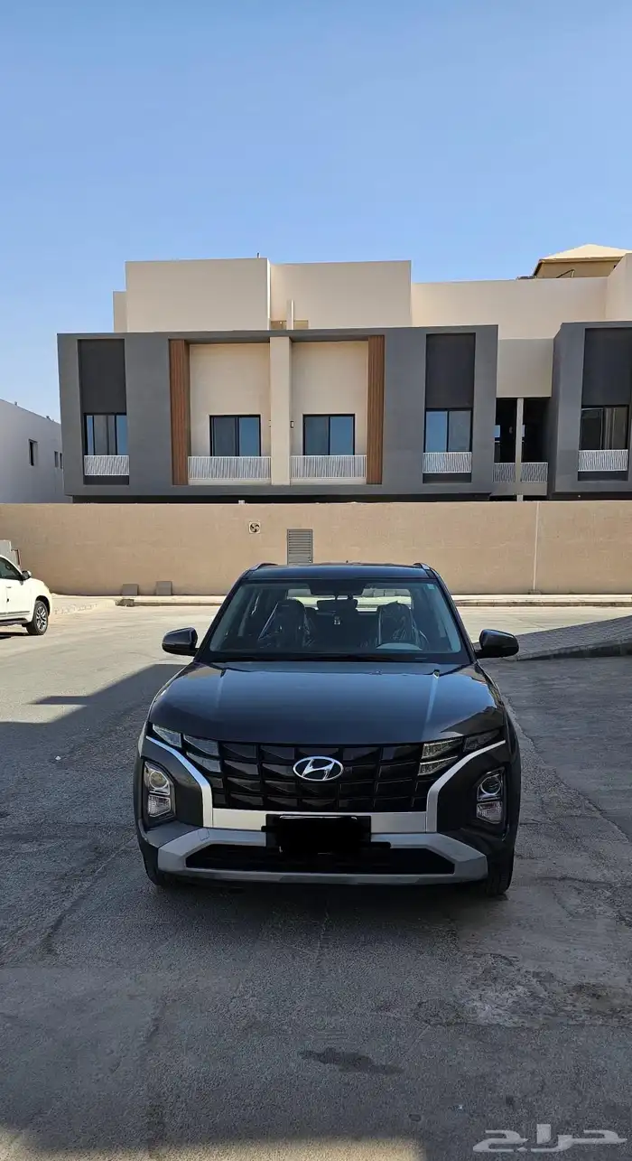 هيونداي كرينا 2023 للبيع 7