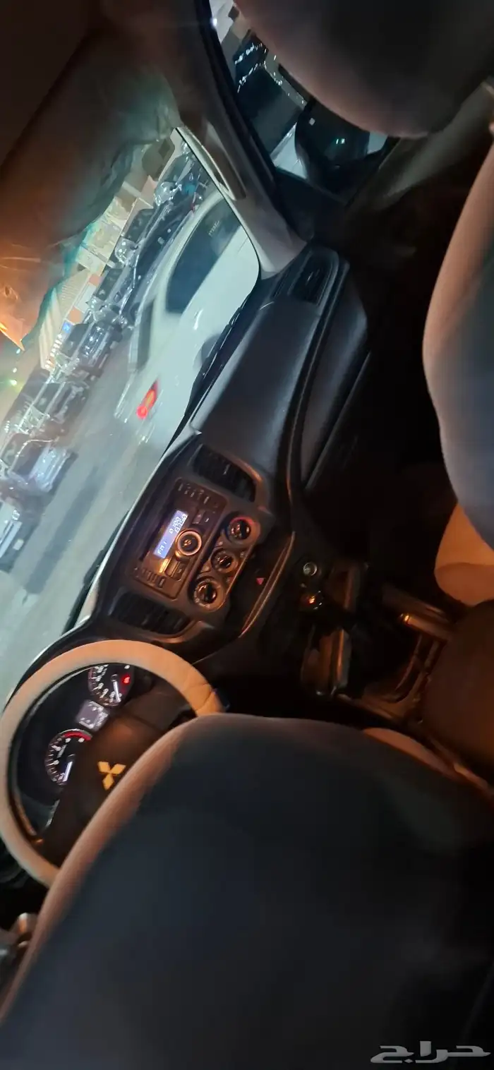 مستوبيشي L200 موديل 2020. ديزل 9