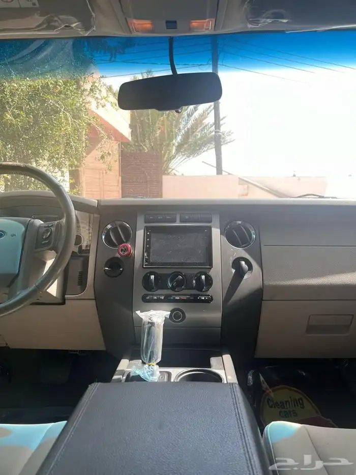 فورد اكسبديشن موديل 2012 6
