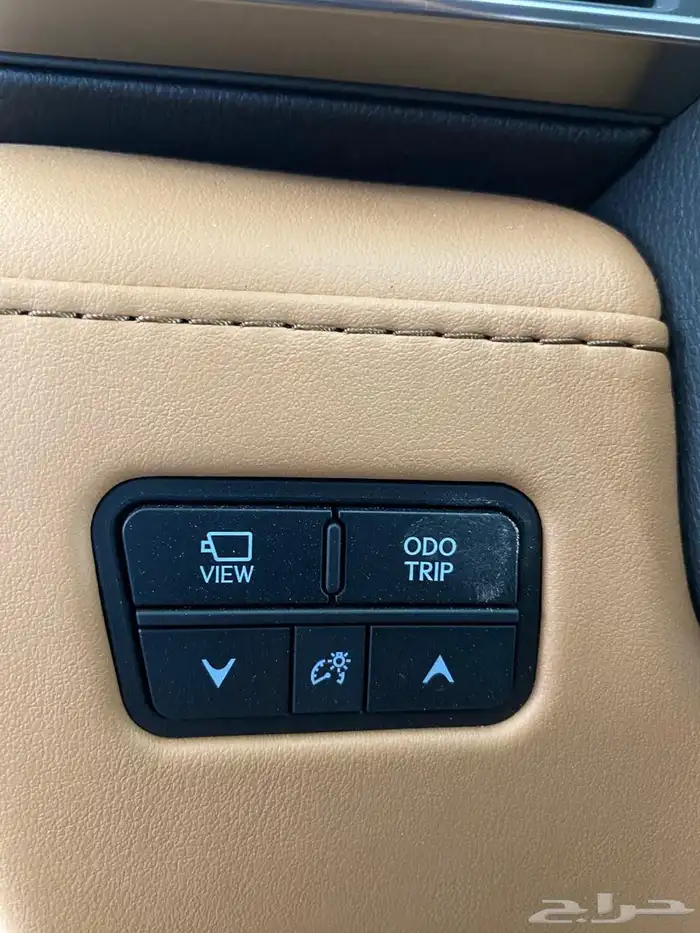 لكزس BB LX600 عماني 2025 8