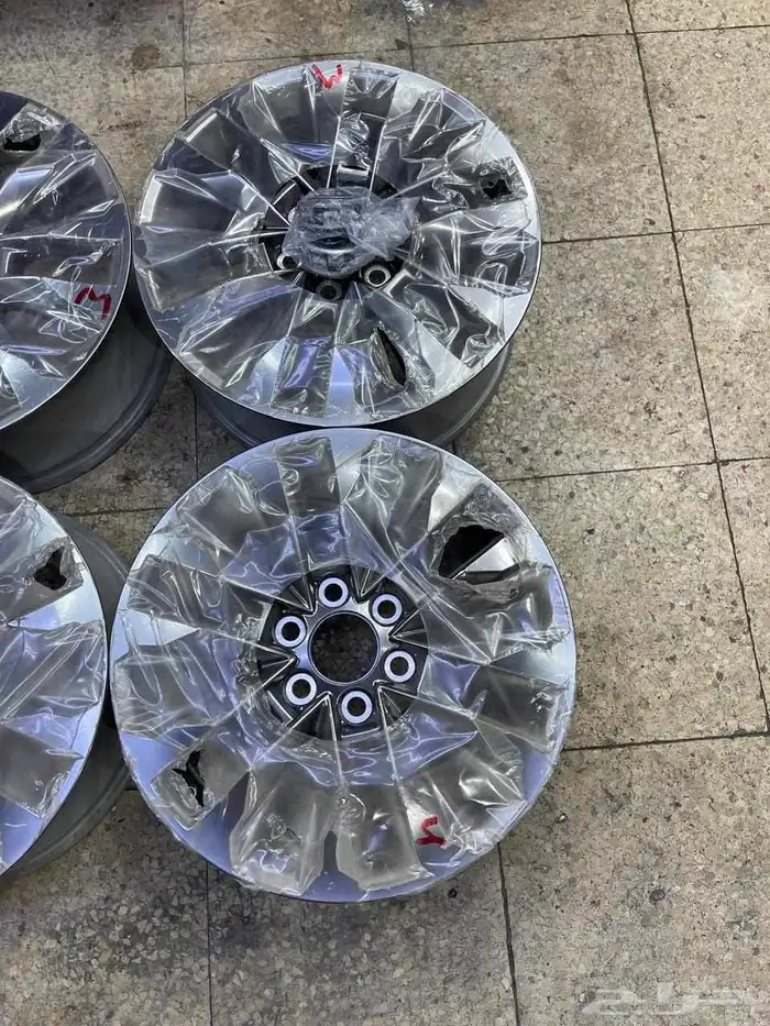 جنوط جيب لاندا كروزر مقاس 20 اصلي وكاله موديل 2024 6