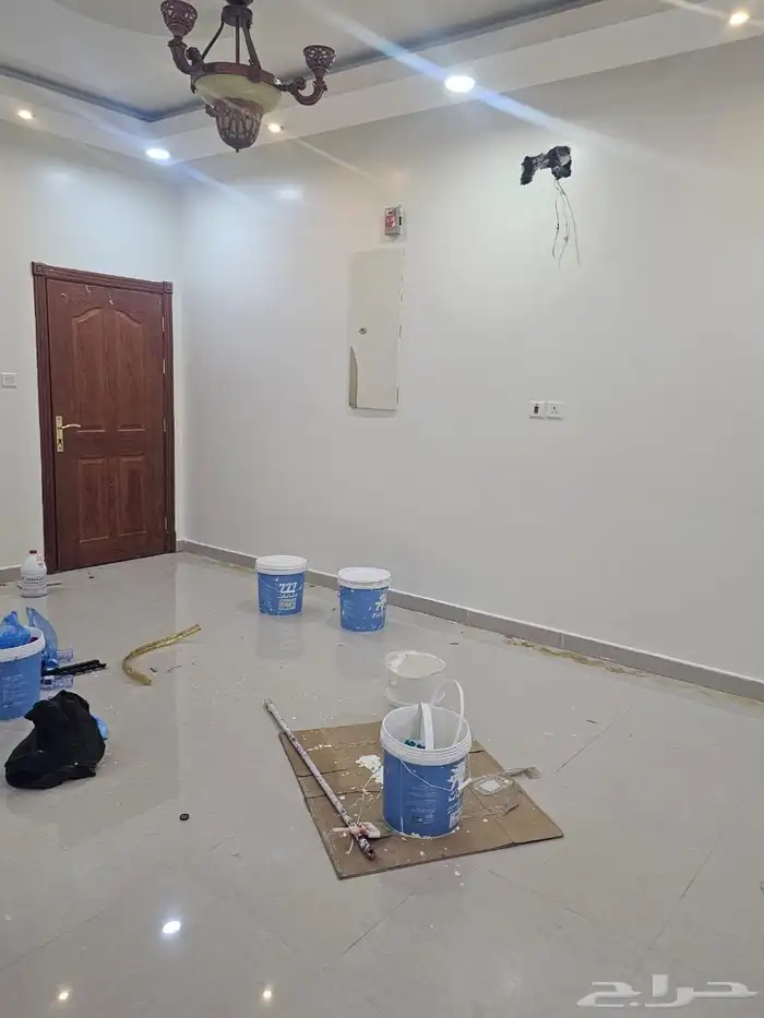 صباغ بويات وعوازل بأفضل الأسعار الشرقيه 1