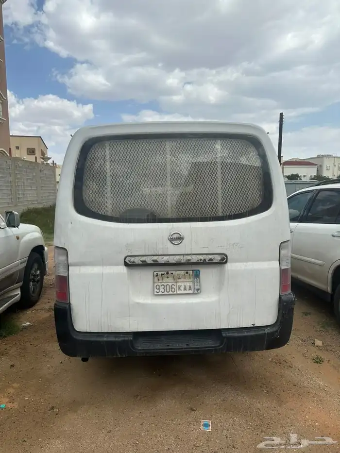 باص نيسان 2008 للايجار 1