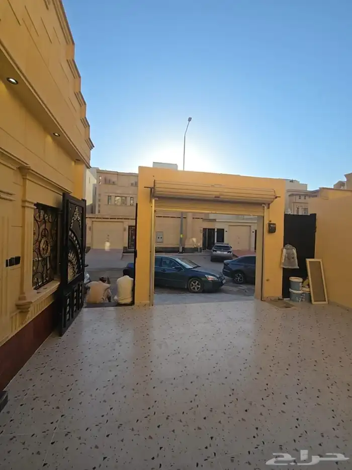 دور ارضي للبيع مفروز حي الخنيني شرق الرياض 0