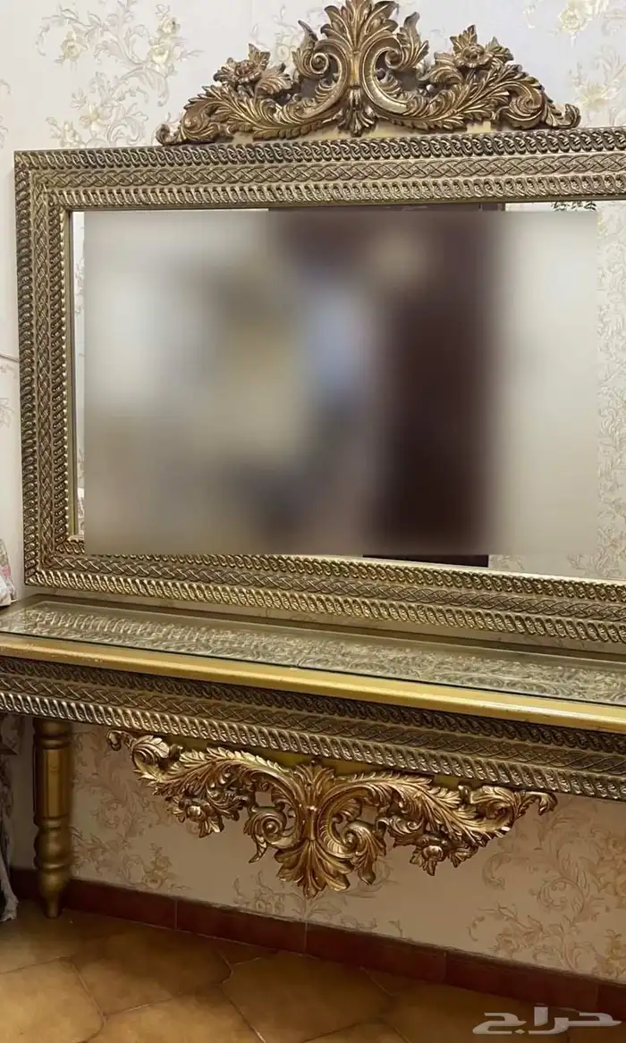 مدخل  جده مدخل بيت ذهبي تظيف عيب واحد فقط بالزجاج و يمكن 2