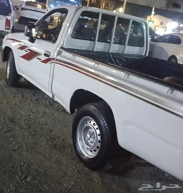 هايلكس 2000نضيف 3