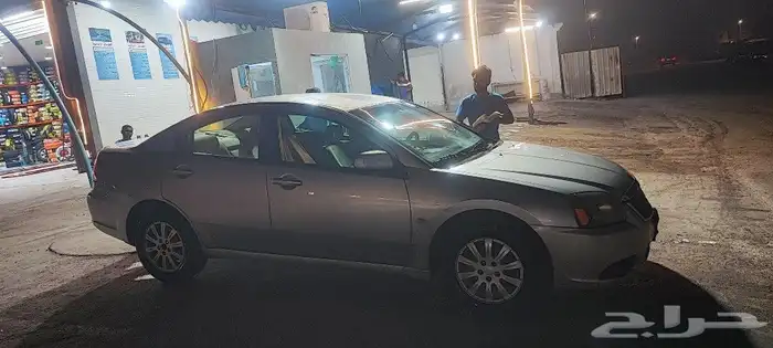مستوبيشي جالنت 2011 7