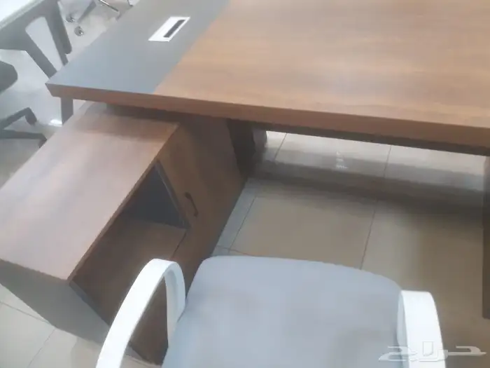 أثاث مكتبي عروض 4