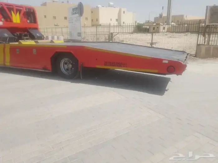 سطحه نقل سيارات داخل وخارج الرياض متواجد في جميع انحاء الريا 0