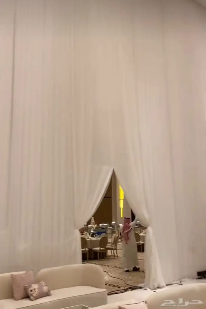 تأجير كنب وطاولات جلسات شعبيه دفايات ستائر شيفونات 21