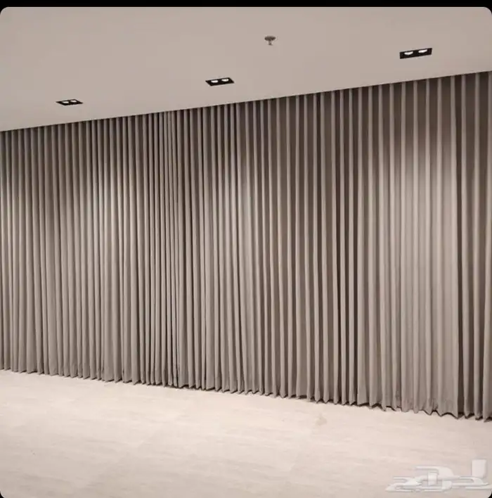 يوجد لدينه تفصيل ستاير ويافاي بلاكاوت وشيفون نضام فندقي 6