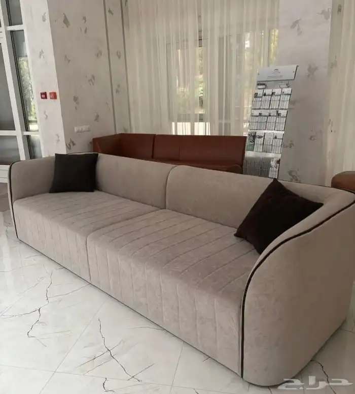 كنب ستائر مجالس تفصيل وتنجيد 37