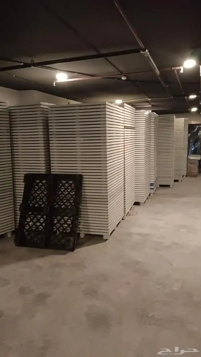 طبليات بلاستيك للبيع 0