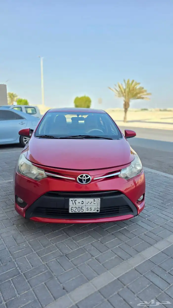 تويوتا يارس 2015 3