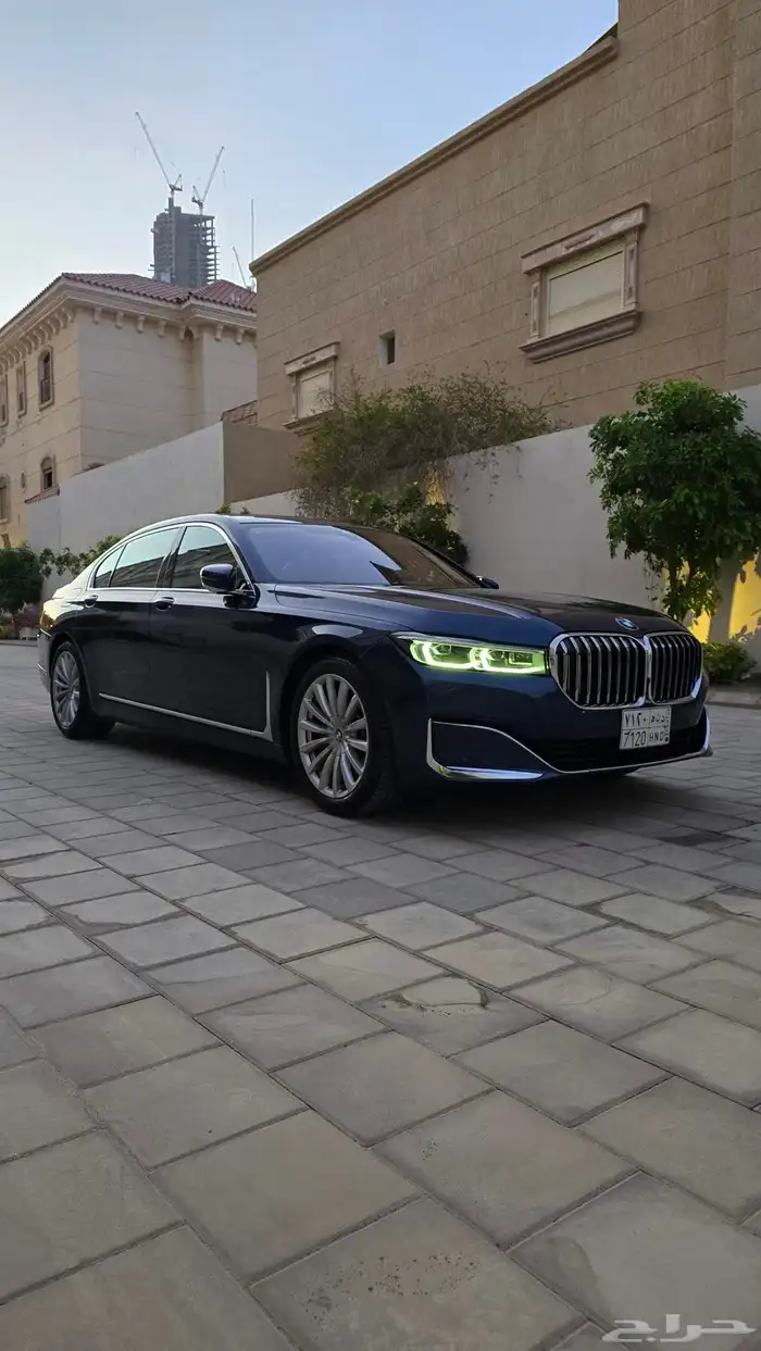 بي ام دبليو 730 موديل 2021 العداد 60 ألف كيلو 12