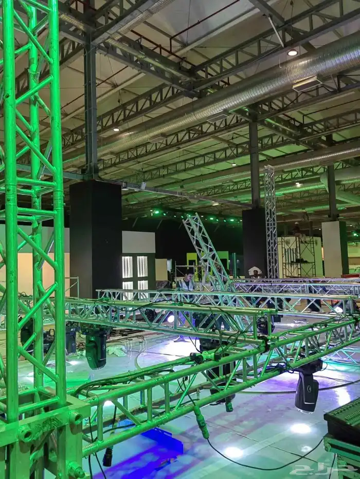 تنظيم حفلات وفتتحات تاجير شاشات مسارح خسب استيج المنيوم شرا 4