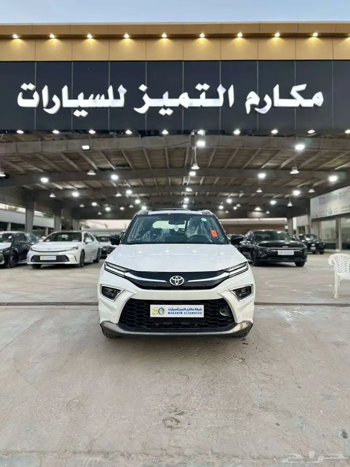 تويوتا اوربان كروزر فل كامل لون ابيض موديل 2026 0