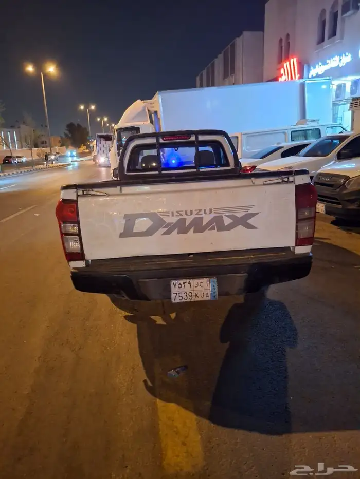وانيت ايسوزو 2007 0