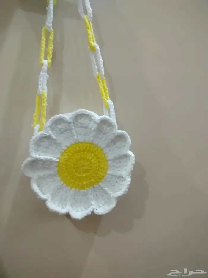 شنط كروشيه أنيقة يدوي ة الصنع بأسعار مميزة 1