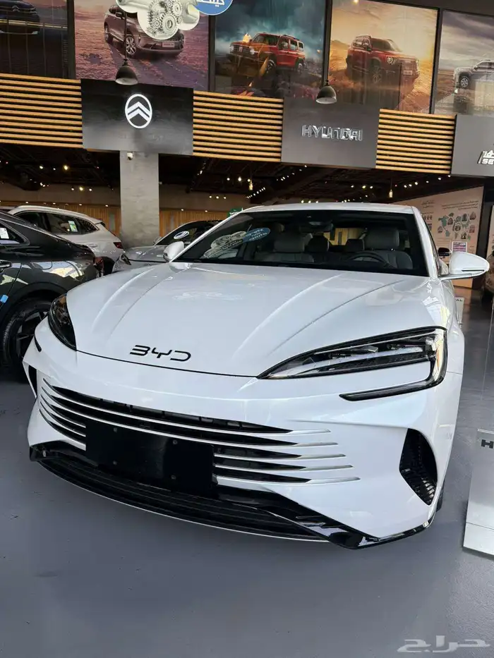سيارة رياضية بسعر ممتااز ومواصفات عاليه 0