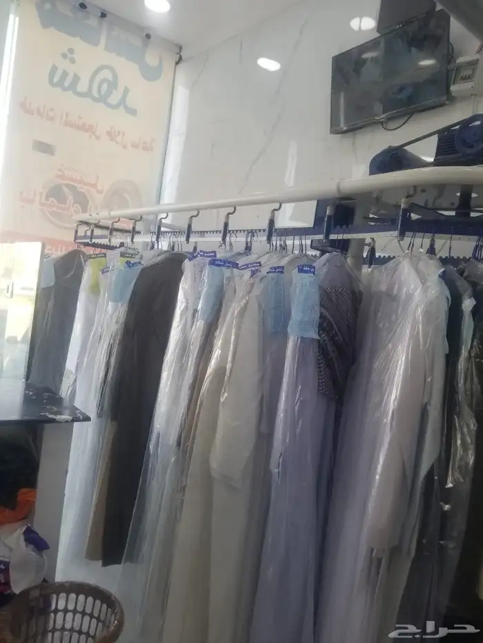 معلم مغسلة ملابس يبحث عن عمل 0