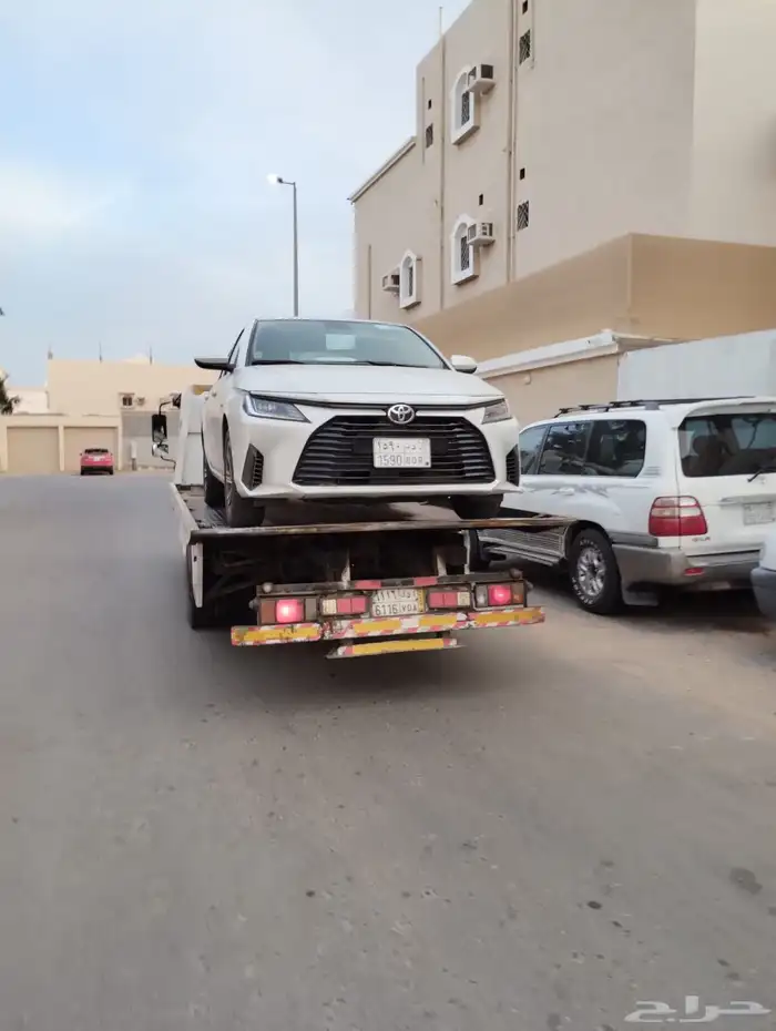 أحتاج إلى المساعدة لوجه الله تعالى لاسترجاع سيارتي المحجوزة 0