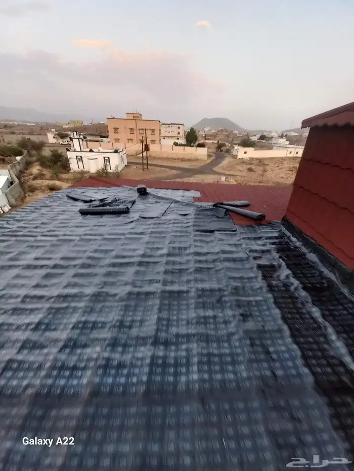 فني تركيب عوازل 4