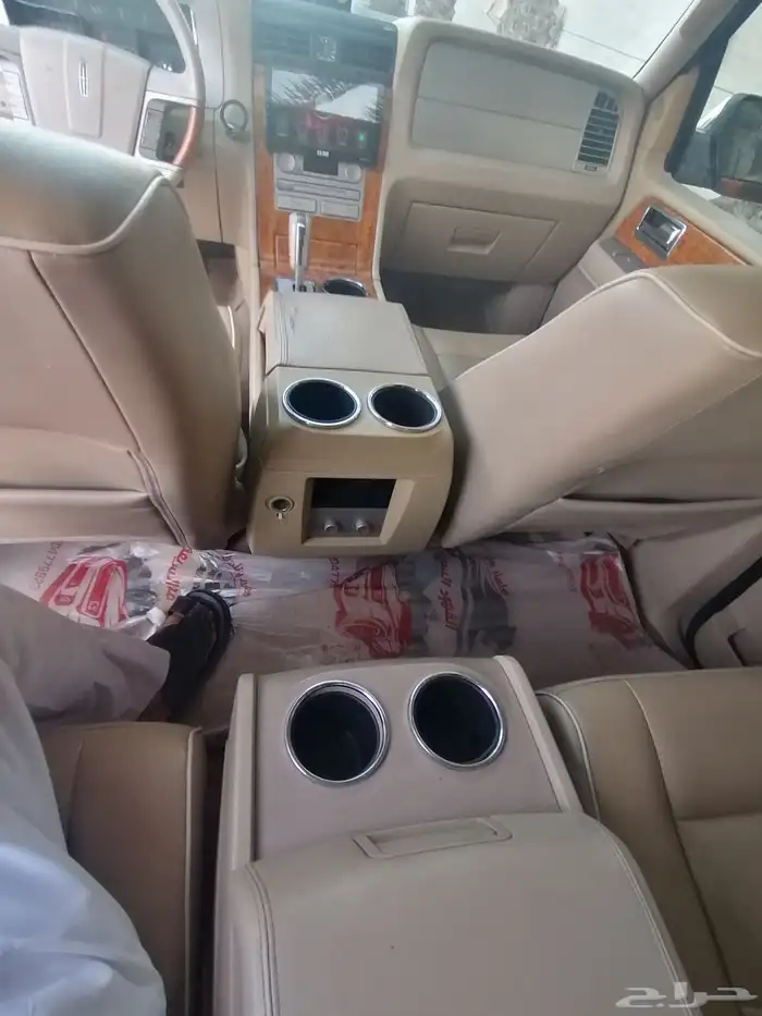 للبيع فورد نافيجوتور 33