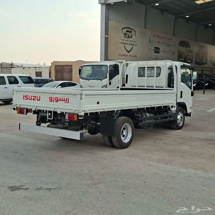 ايسوزو دينه 2024 جوانب محرك 4800 خليجي السعر 128شامل الضريبه 3